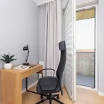 アパート Modern & Spacious With Air Conditioning & Parking By Renters Prestige