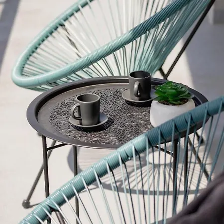 Apartment Modern & Spacious With Air Conditioning & Parking By Renters Prestige *